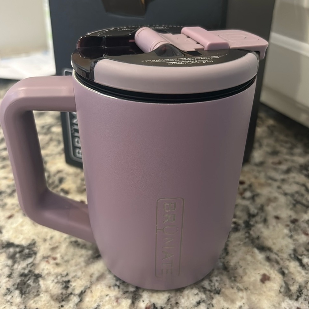 Brumate  15 oz MUV  leakproof. 
NWT box 
Lilac Dusk